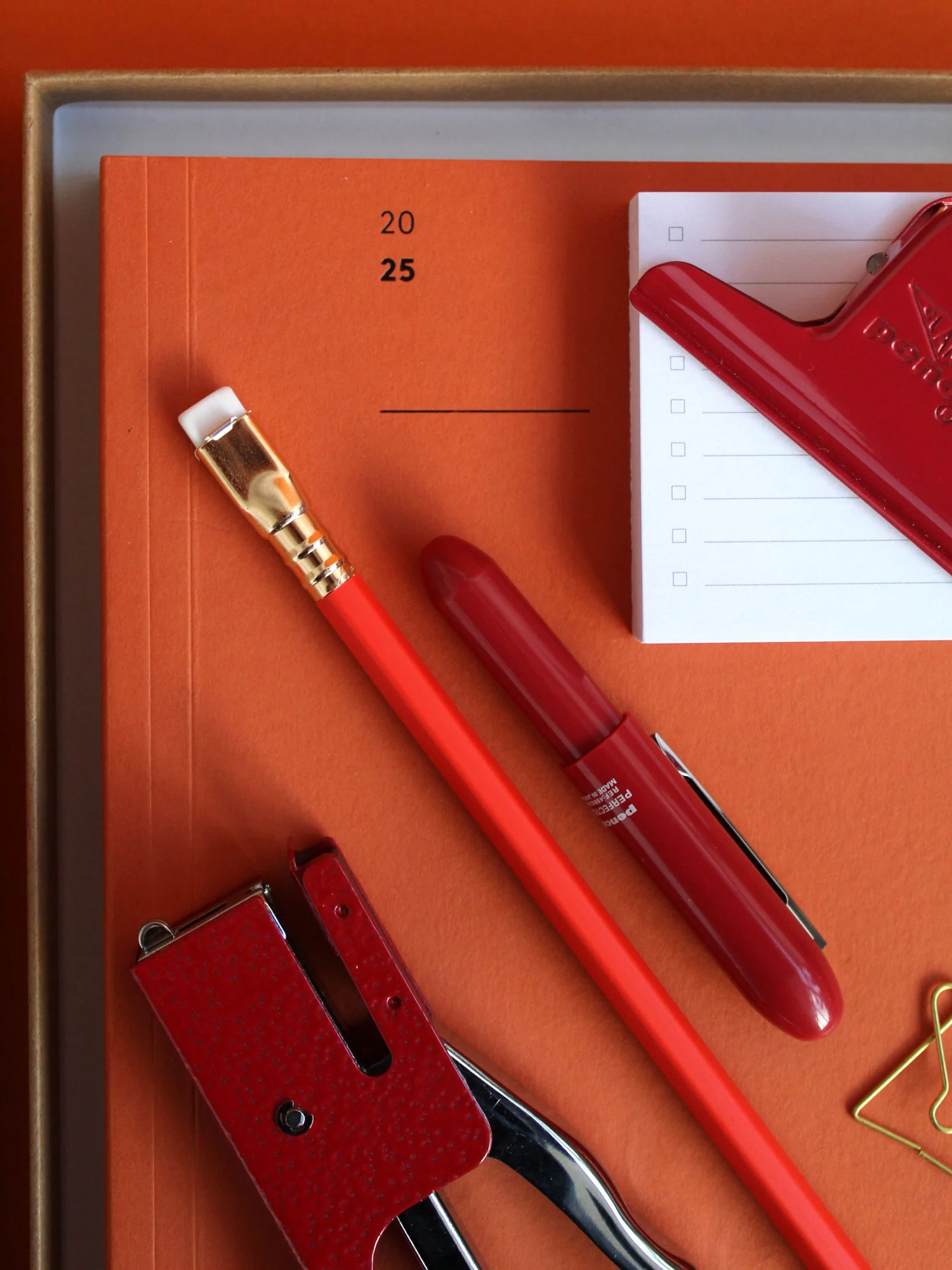 Blackwing Red Pencils - Image 3