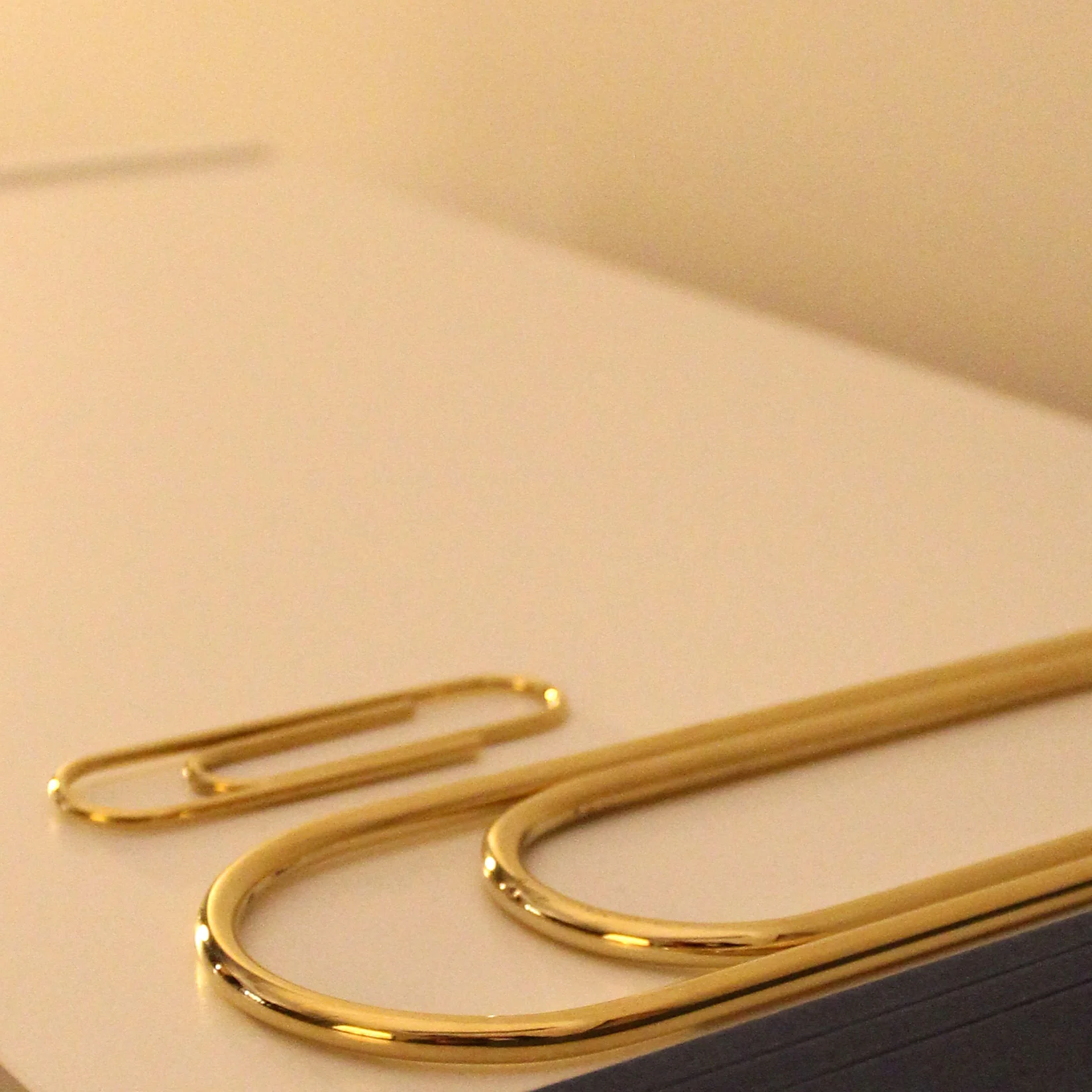 Carl Auböck Giant Brass Paperclip - Image 6